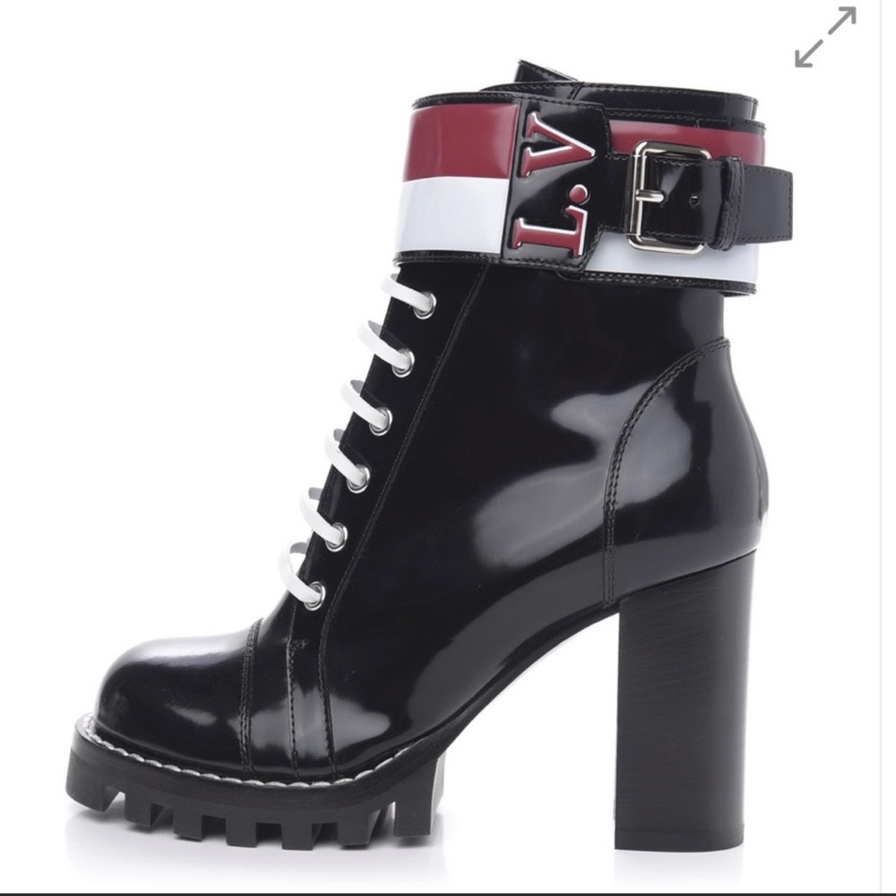 LouisVuitton Star Trail Boot in Patent Calfskin Leather Size 40 - New in Box